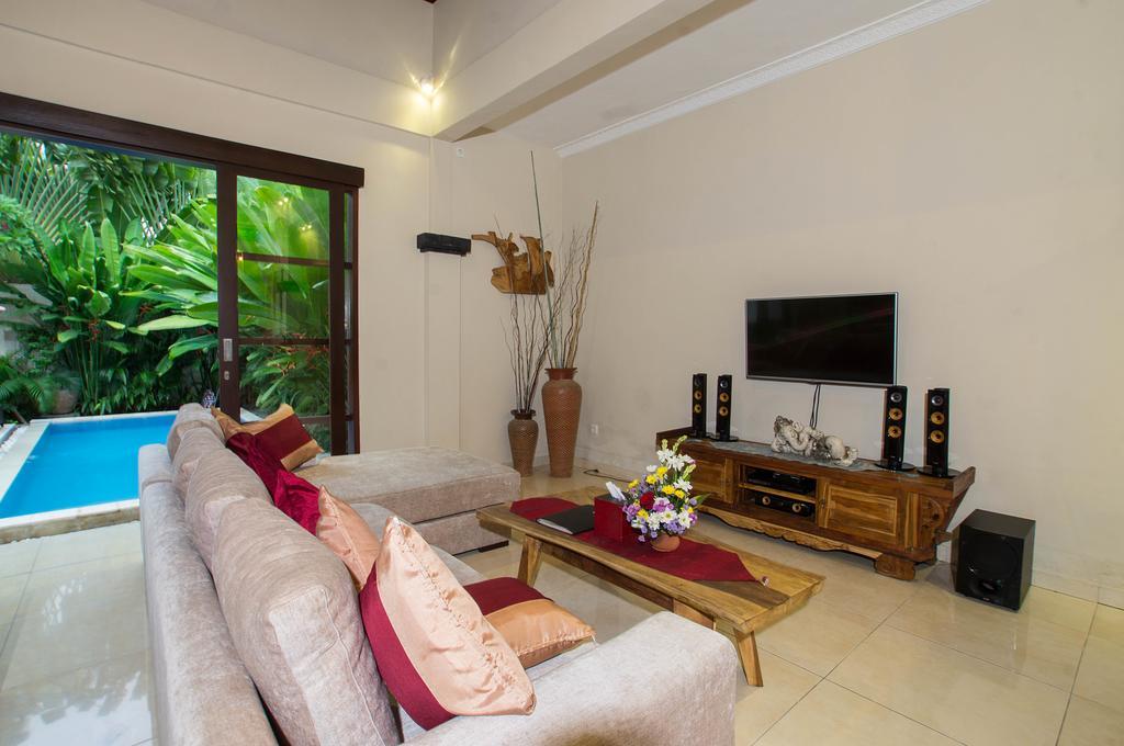 Villa Arushi Seminyak Extérieur photo