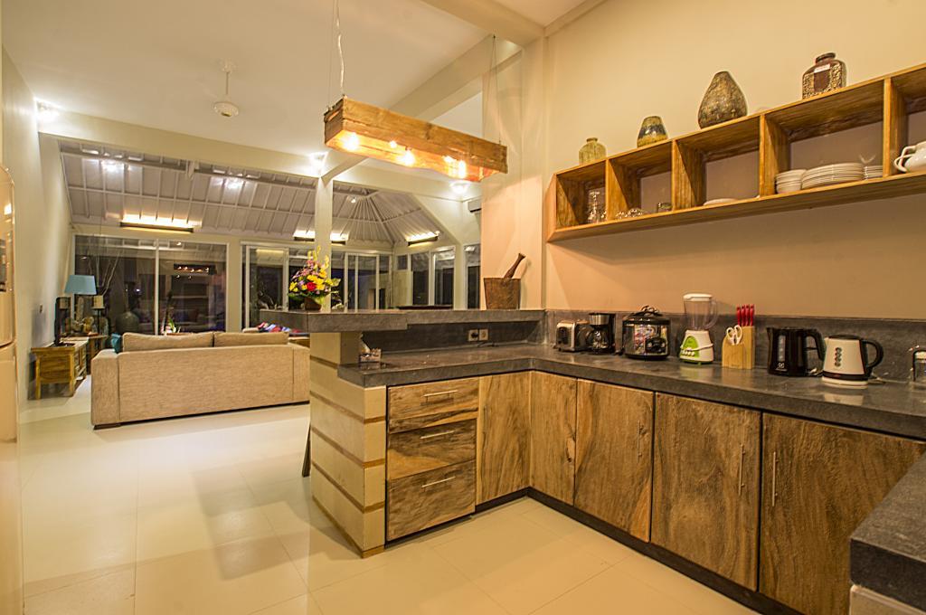 Villa Arushi Seminyak Extérieur photo