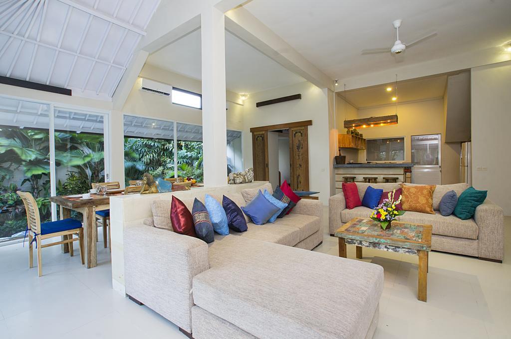 Villa Arushi Seminyak Extérieur photo