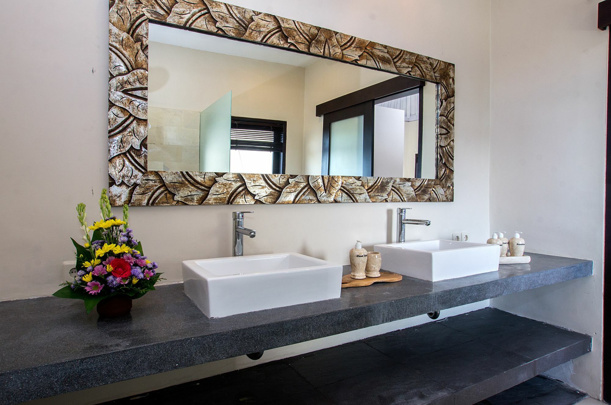 Villa Arushi Seminyak Extérieur photo